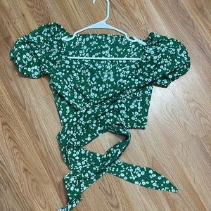 Cropped floral green top! Ties in the back! Size small from Shein
